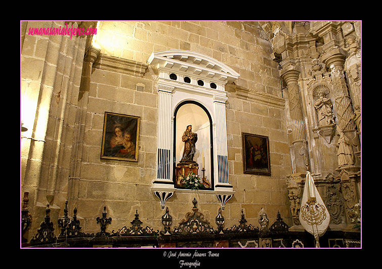 Detalle de la Capilla del Santísimo Cristo Resucitado en la Santa e Insigne Iglesia Catedral