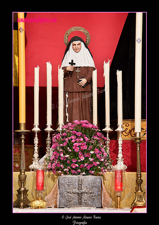 Santa Ángela de la Cruz en su Altar de Cultos 2011