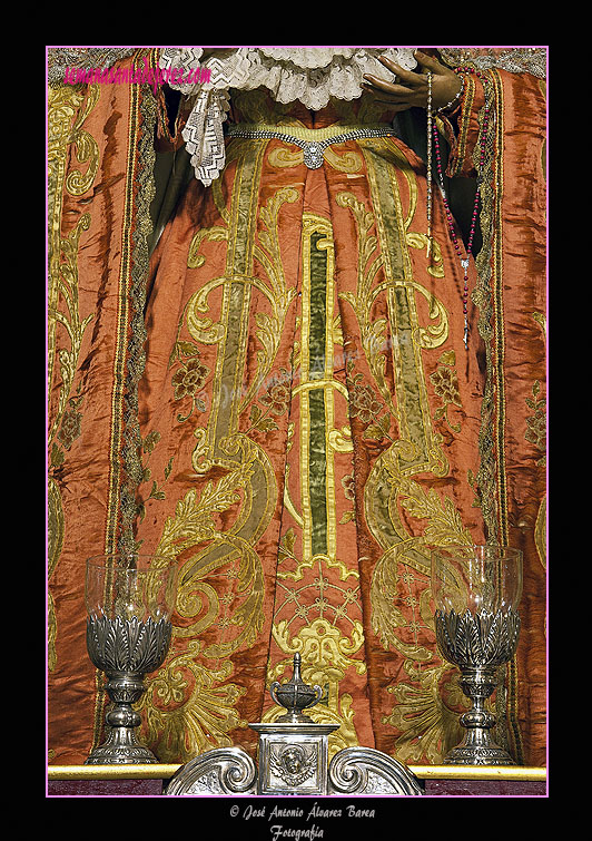 Saya de Madre de Dios de la Misericordia