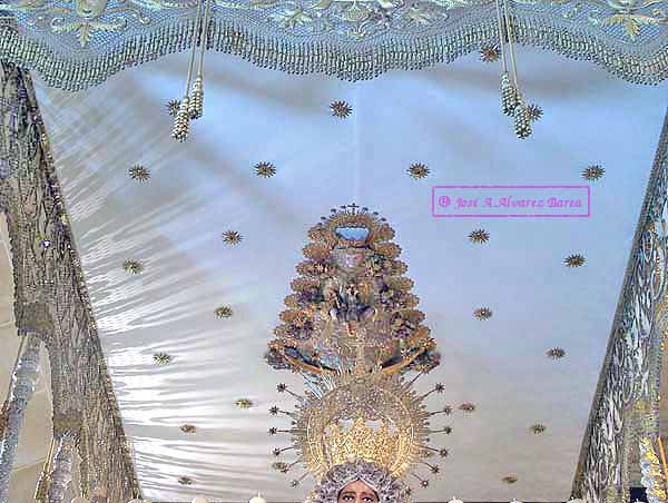 Techo del Palio del paso de Madre de Dios de la Misericordia