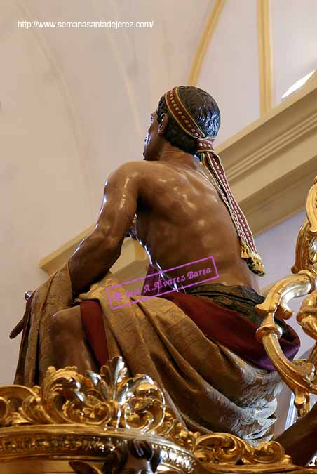 Nueva vestimenta de sanedrita (Paso de Misterio del Santísimo Cristo de la Coronación de Espinas)