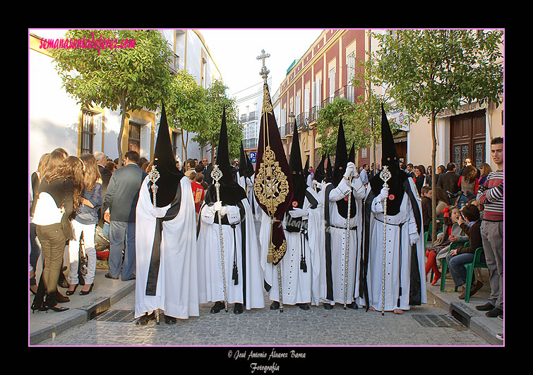 Presidencia del Estandarte de la Hermandad de la Coronación de Espinas