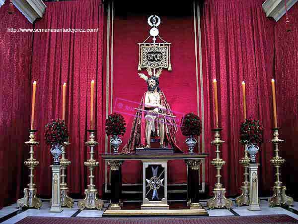 Besapiés del Santísimo Cristo de la Coronación de Espinas (28 de marzo de 2004)