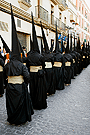 Nazarenos de la Hermandad de las Angustias