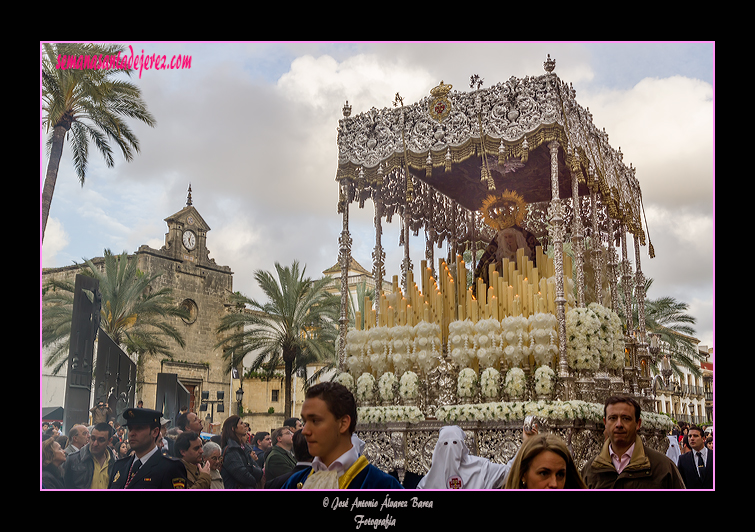 Paso de Palio de Santa María de la Paz