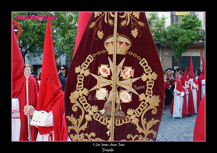 Detalle del Estandarte de la Hermandad de la Sagrada Cena