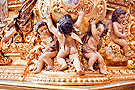 Angelitos en la canastilla del Paso de Misterio de la Sagrada Cena de Nuestro Señor Jesucristo