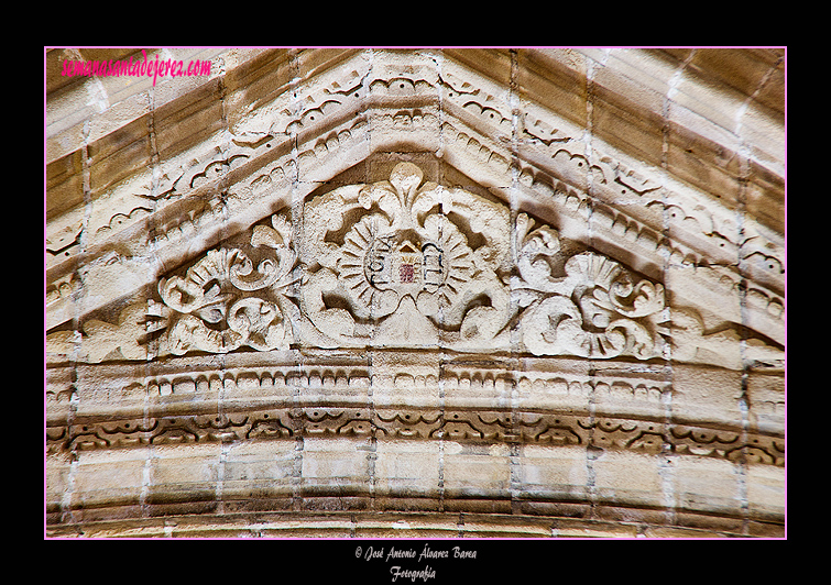 Detalle de la bóveda sobre la puerta de la Encarnación (Santa Iglesia Catedral)