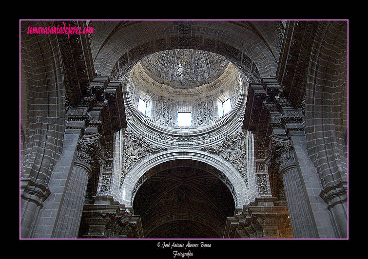 Bóveda de la cúpula central (Santa Iglesia Catedral)