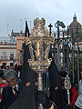 Farol que acompaña al Simpecado de la Hermandad del Cristo de la Viga