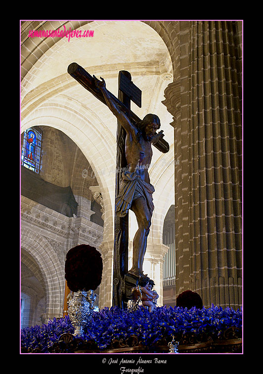 Paso del Santisimo Cristo de la Defensión