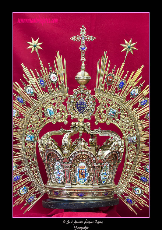 Corona de salida de Nuestra Señora del Mayor Dolor