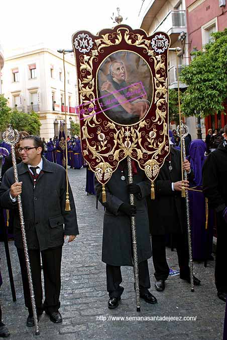 Estandarte de San Juan Grande en la Hermandad del Nazareno