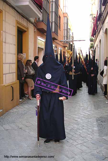 Diputado y Cruz de Guia de la Hermandad del Cristo del Perdón