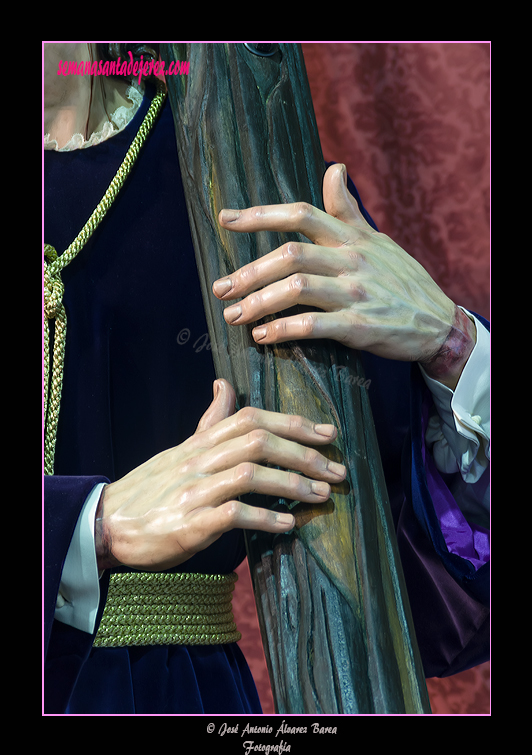 Manos de Nuestro Padre Jesús de la Salud
