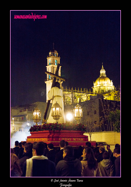 Traslado de Nuestro Padre Jesús de la Salud a la Santa Iglesia Catedral con motivo de la erección canónica como Hermandad de Penitencia (11 de enero de 2013)