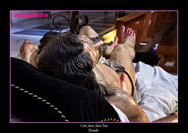 Santísimo Cristo de la Sagrada Mortaja