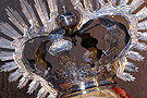 Canasto de la corona de Nuestra Señora Reina de los Ángeles