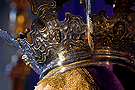Detalle del canasto de la corona de Nuestra Señora Reina de los Ángeles