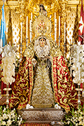 Besamanos de María Santísima de la O (Iglesia de los Santos Mártires Ciriaco y Paula) (Málaga). 15 de diciembre de 2013