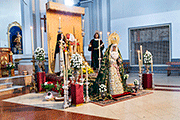 Besamanos de María Santísima de la Esperanza Macarena (Iglesia de la Santísima Trinidad - Málaga). 18 de diciembre de 2013