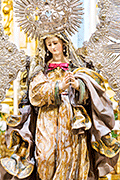 Besamanos de la Inmaculada Pura y Limpia Virgen María Coronada (Pura y Limpia del Postigo del Aceite) (Convento de la Encarnación - Sevilla). 8 de diciembre de 2013