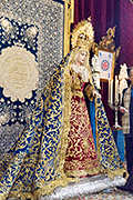 Besamanos de Nuestra Señora del Subterráneo (Iglesia de Los Terceros - Sevilla). 8 de diciembre de 2013