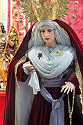 Besapiés de Nuestro Padre Jesús Nazareno (Iglesia de San Francisco - Capilla de los Dolores) (Lebrija (Sevilla). 16 de marzo de 2014