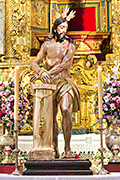 Besapiés de despedida de Nuestro Padre Jesús atado a la columna, con motivo de su retirada del Culto por su próxima restauración por parte del IAPH (Ermita del Castillo - Lebrija (Sevilla) - 5 de octubre de 2014