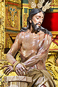 Besapiés de despedida de Nuestro Padre Jesús atado a la columna, con motivo de su retirada del Culto por su próxima restauración por parte del IAPH (Ermita del Castillo - Lebrija (Sevilla) - 5 de octubre de 2014