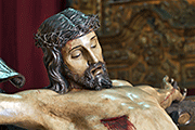 Besapiés del Santísimo Cristo Yacente (María Santísima de las Angustias) (Iglesia de Nuestra Señora del Carmen - Sanlúcar de Barrameda (Cádiz) - 2 de noviembre de 2014