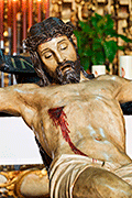 Besapiés del Santísimo Cristo Yacente (María Santísima de las Angustias) (Iglesia de Nuestra Señora del Carmen - Sanlúcar de Barrameda (Cádiz) - 2 de noviembre de 2014