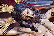 Besapiés del Santísimo Cristo de Descendimiento (Iglesia de San Lorenzo) (Cádiz). 4 de abril de 2014