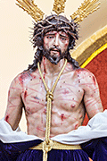 Besapiés de Nuestro Padre Jesus del Amor despojado de sus vestiduras (Santuario de María Auxiliadora coronada) (Cádiz). Viernes de Dolores, 11 de abril de 2014