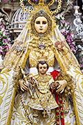 Besamanos de Nuestra Señora del Rosario Coronada, Patrona de Cádiz, con motivo del Triduo de preparación de la Fiesta de Pentecostés (Cádiz). 4, 5 y 6 de junio de 2014