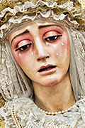 Besamanos de María Santísima del Rosario en sus Misterios Dolorosos (Iglesia de Sagrario de la Santa Cruz (Catedral Vieja) - Cádiz). 12 de octubre de 2013