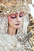 Besamanos de María Santísima del Rosario en sus Misterios Dolorosos (Iglesia de Sagrario de la Santa Cruz (Catedral Vieja) - Cádiz). 10 de octubre de 2014
