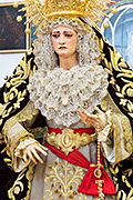 Besamanos de María Santísima de los Dolores (Iglesia de Nuestra Señora de la O - Chipiona (Cádiz). 15 de agosto de 2014