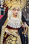 Besapiés del Santísimo Cristo Yacente (Iglesia Mayor Prioral) (El Puerto de Santa María (Cádiz). 16 de marzo de 2014