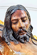 Besapiés del Santísimo Cristo Yacente (Iglesia Mayor Prioral) (El Puerto de Santa María (Cádiz). 16 de marzo de 2014