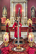 Besapiés de Nuestro Padre Jesús de los Afligidos (Capilla del Hospital de San Juan de Dios - El Puerto de Santa María (Cádiz). 24 de noviembre de 2013