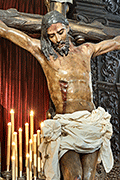 Besapiés del Santísimo Cristo Yacente (Iglesia Mayor Prioral) (El Puerto de Santa María (Cádiz). 2 de noviembre de 2013