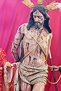 Besapiés del Santísimo Cristo Yacente (Iglesia Mayor Prioral) (El Puerto de Santa María (Cádiz). 2 de noviembre de 2013