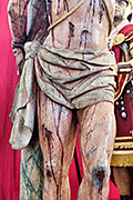 Besapiés del Santísimo Cristo Yacente (Iglesia Mayor Prioral) (El Puerto de Santa María (Cádiz). 2 de noviembre de 2013
