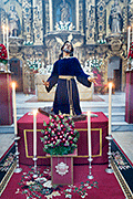 Besapiés del Santísimo Cristo de la Humildad y Paciencia (Capilla de Nuestra Señora del Rosario de la Aurora - El Puerto de Santa María (Cádiz). 24 de noviembre de 2013