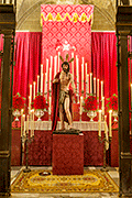 Besapiés del Santísimo Cristo Resucitado (Iglesia Prioral de Nuestra Señora de los Milagros - El Puerto de Santa María (Cádiz) - 23 de noviembre de 2014