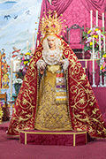 Besamanos de María Santísima del Dulce Nombre tras su Bendición el dia anterior (Bonanza - Sanlúcar de Barrameda)  (23 de febrero de 2014)