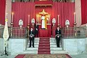 Besapiés del Santísimo Cristo Resucitado (Iglesia de San Francisco) (Sanlúcar de Barrameda (Cádiz). 2 de marzo de 2014.