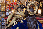 Besapiés del Santísimo Cristo de los Milagros (Iglesia de Santo Domingo) (Sanlúcar de Barrameda (Cádiz). 2 de marzo de 2014.