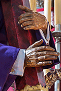 Besapiés de Nuestro Padre Jesús del Consuelo (Iglesia de Nuestra Señora del Carmen) (Sanlúcar de Barrameda (Cádiz). 5 de marzo de 2014.